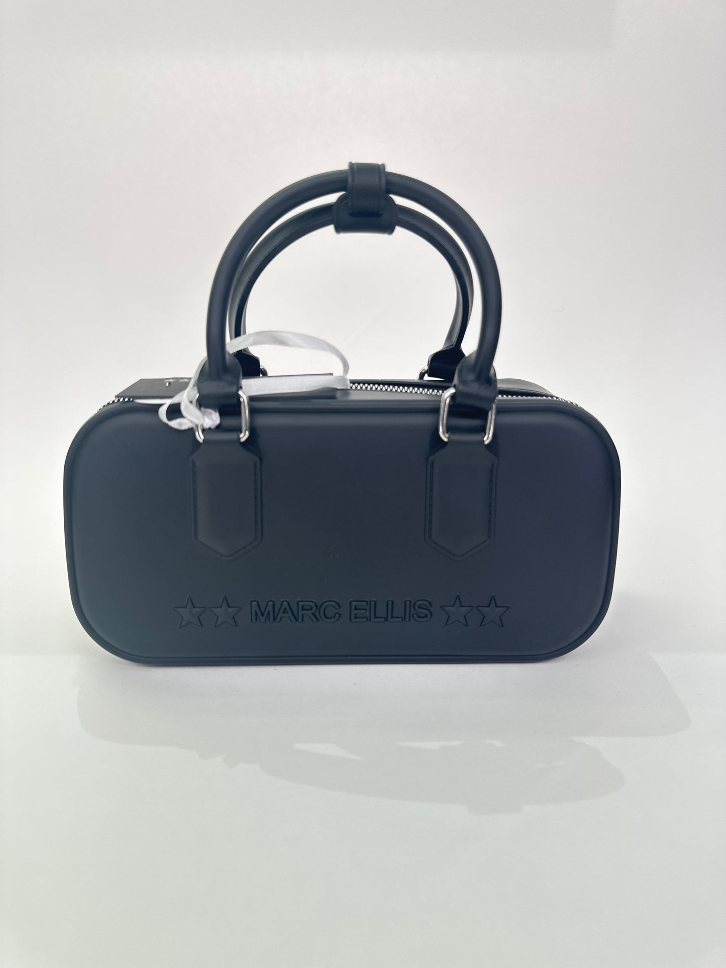 Flat Stich Marc Ellis