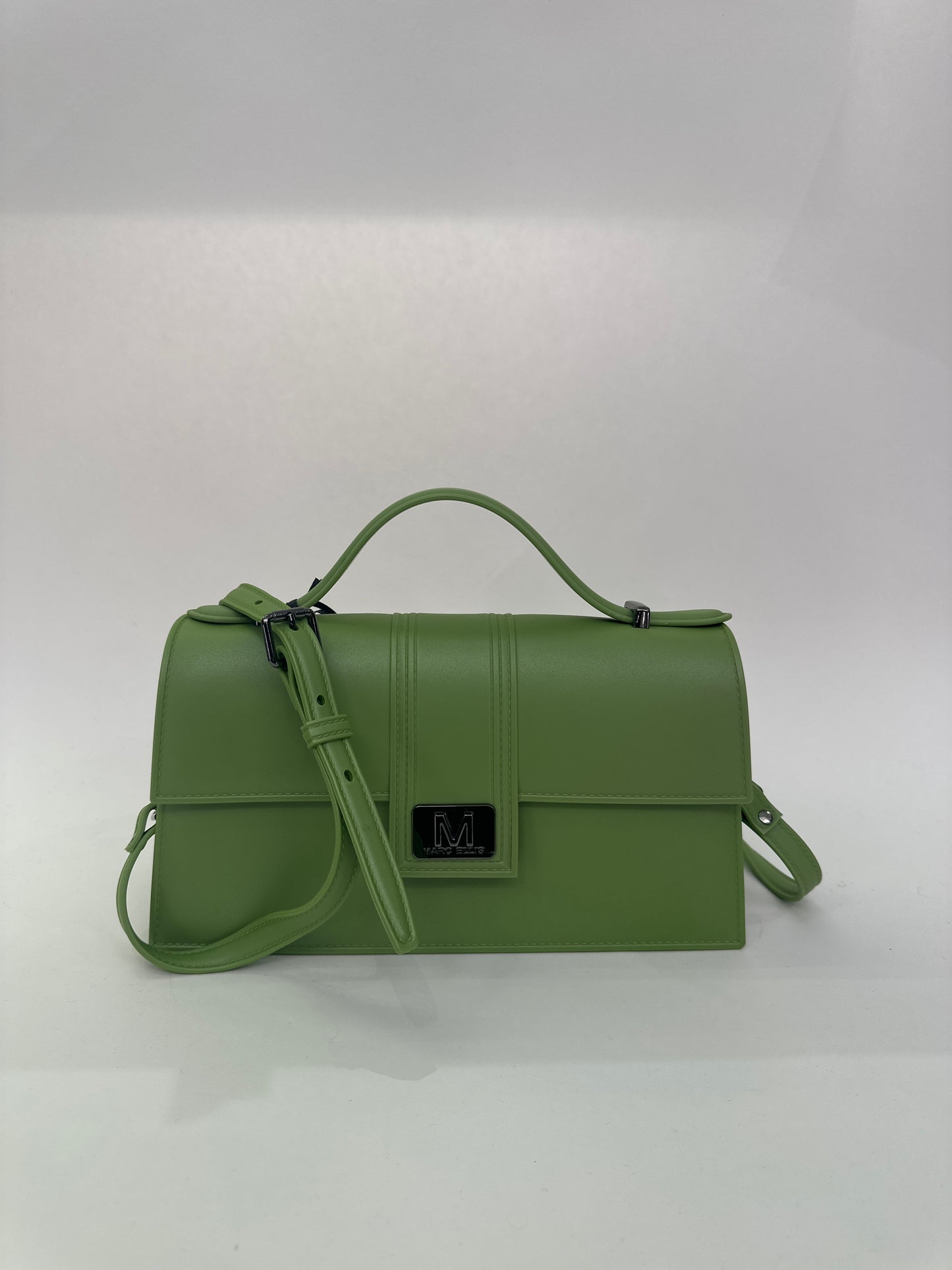 Flat Arrow Marc Ellis