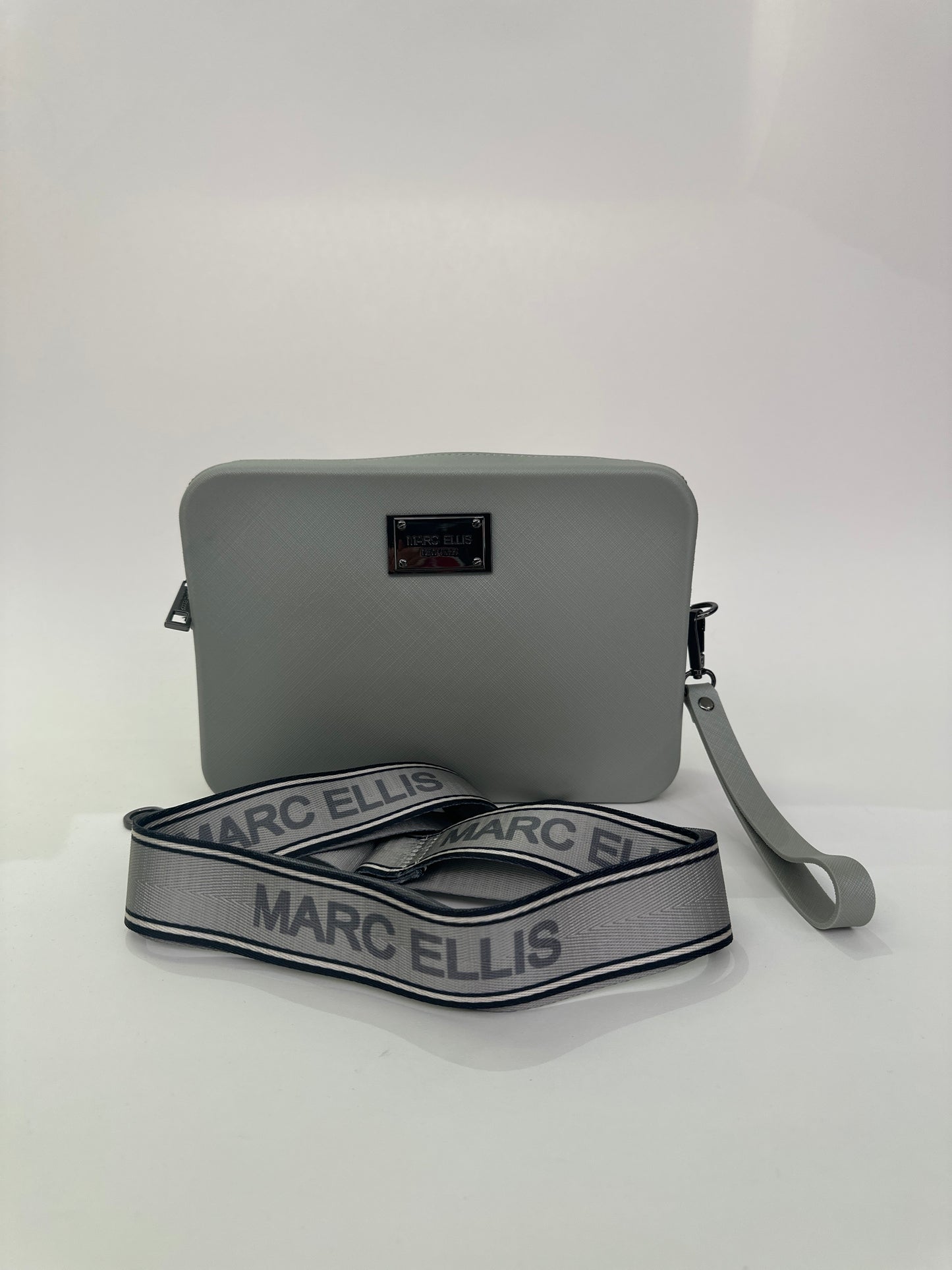 Flat Flowe Marc Ellis