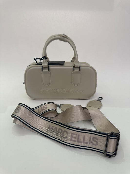 Flat Stich Marc Ellis